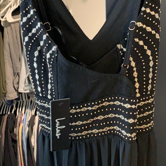 Lulu’s size small. Never worn. - Picture 4 of 5